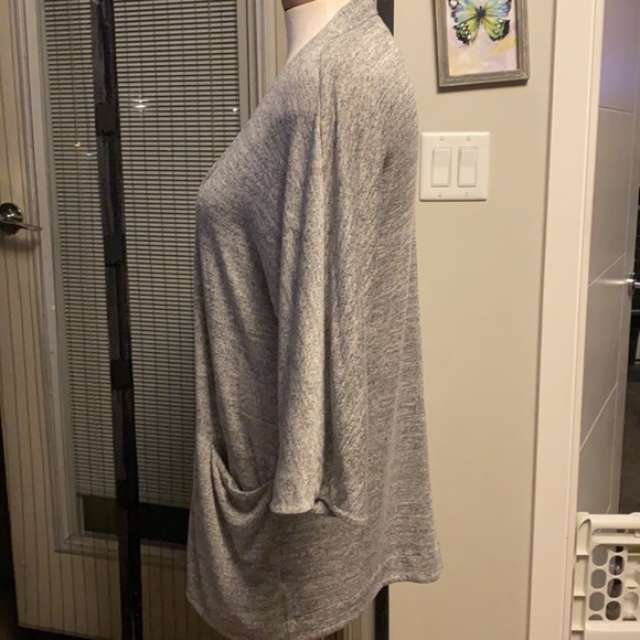Wilfred Grey Cardigan - Picture 2 of 4